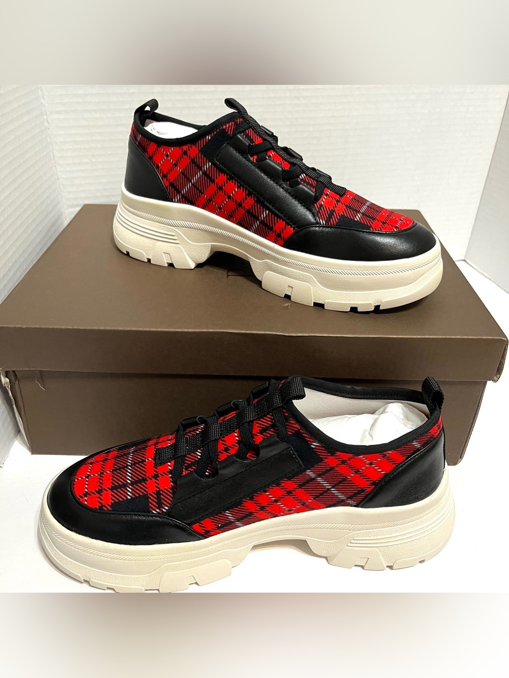 Linea Paolo Rowen Platform Wedge Slip On Sneakers Red Black Plaid Tartan NIB 6W